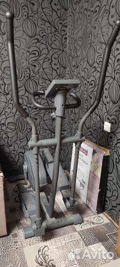 Эллиптический тренажер torneo Festa C-310M