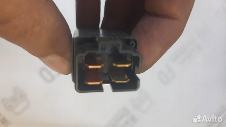 Реле (прочие) Mitsubishi Galant 6 E32A 1990