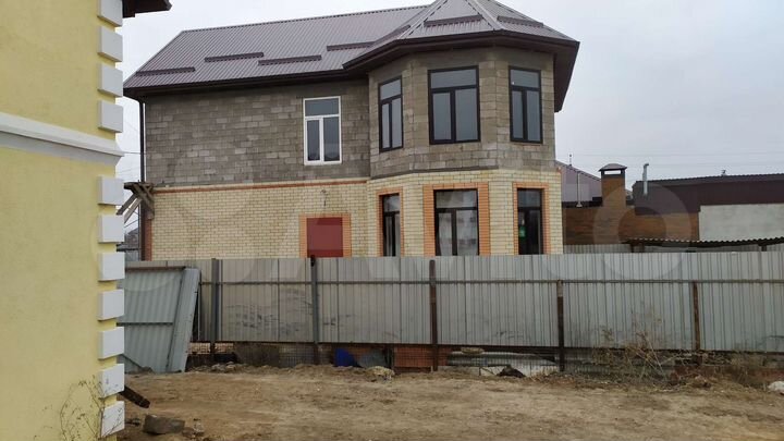 Дом 140 м² на участке 7 сот.