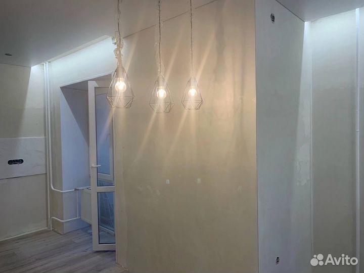 Поклейка обоев Косметический ремонт квартир