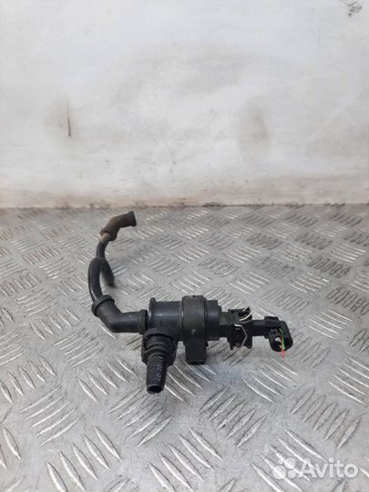 Клапан вентиляции топливного бака Opel Astra 1.6