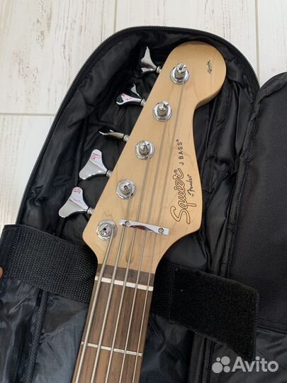 5 струнная бас гитара