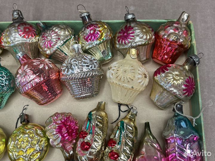Елочные игрушки СССР корзинки, цветы, медальоны