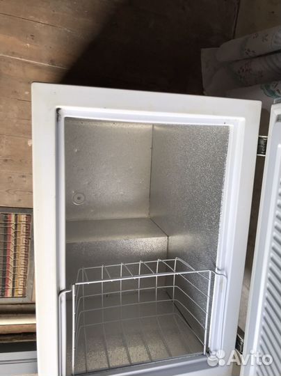 Моозильный ларь