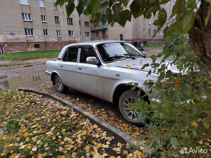 ГАЗ 31105 Волга 2.3 МТ, 2004, битый, 111 000 км