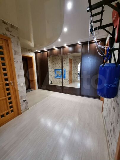 2-к. квартира, 73,4 м², 3/10 эт.