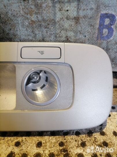 Плафон салонный Volkswagen Golf 5