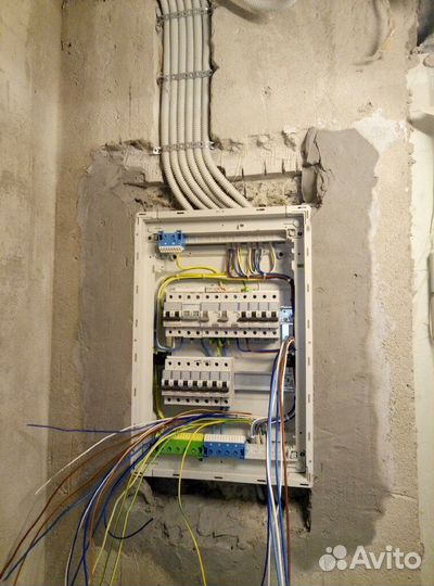 Электромонтажные работы под ключ электрик