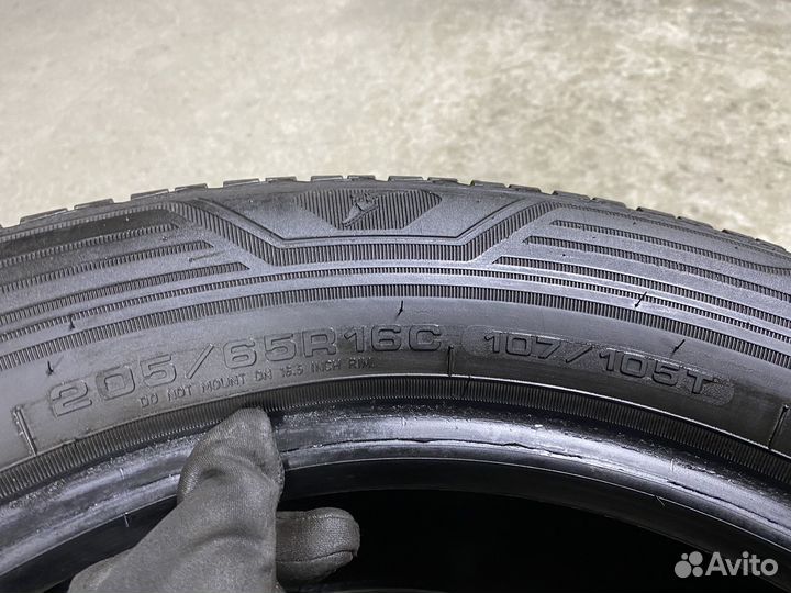 Goodyear Vector 4Seasons Cargo 205/65 R16C