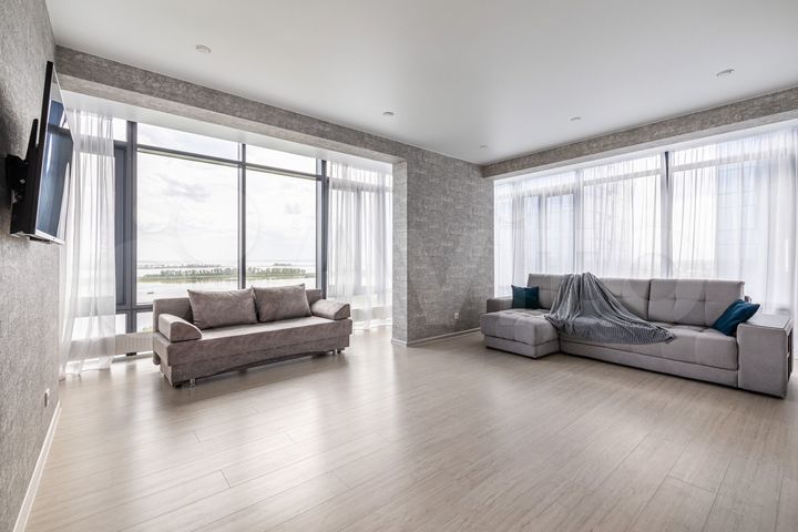 Квартира-студия, 44 м², 18/25 эт.