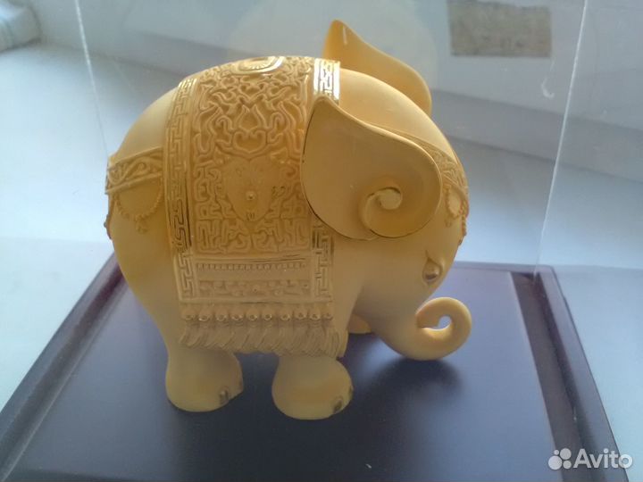 Статуэтки слоники