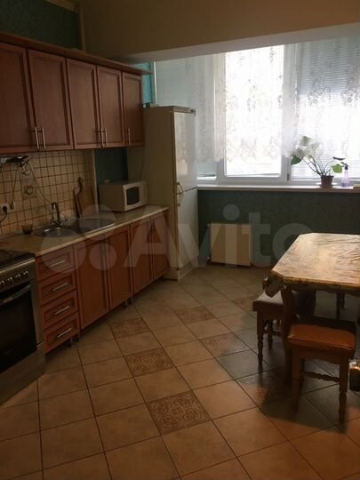 2-к. квартира, 68 м², 1/5 эт.