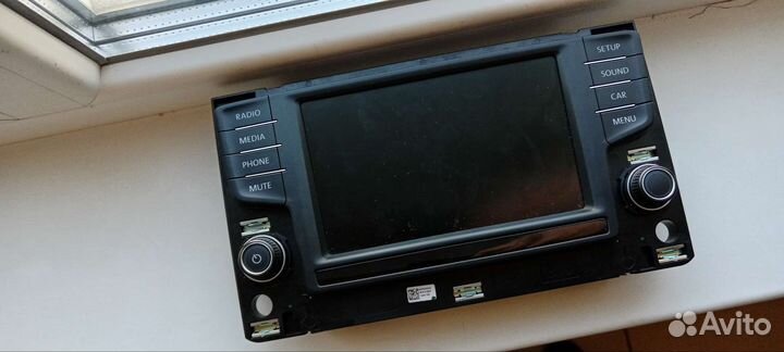 Продам магнитолу passat b8