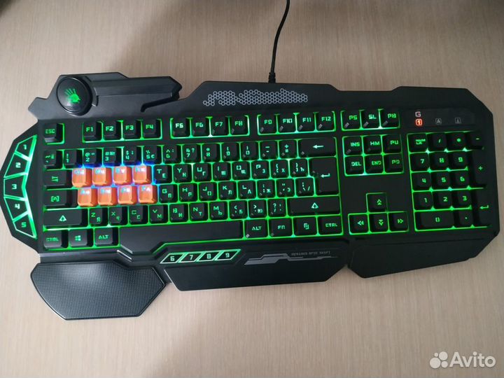 Игровая клавиатура A4Tech Bloody B318