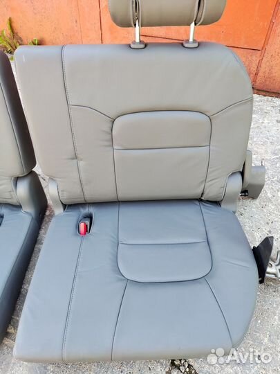 3-й ряд кресел для Toyota land cruiser200