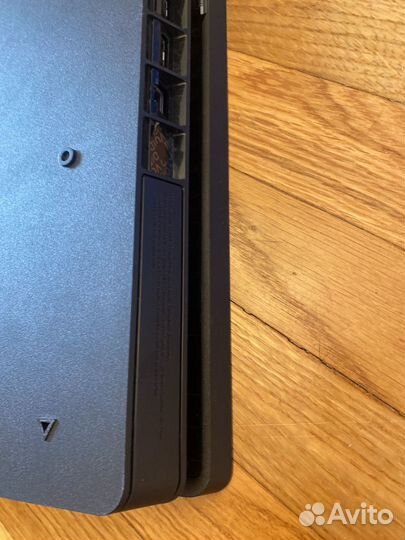 Sony PS4 slim 1tb