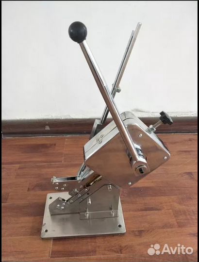 200 Клипсатор односкрепочный настольный новый