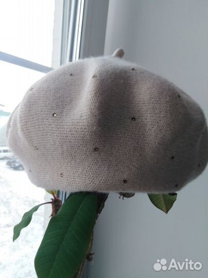 Берет женский теплый