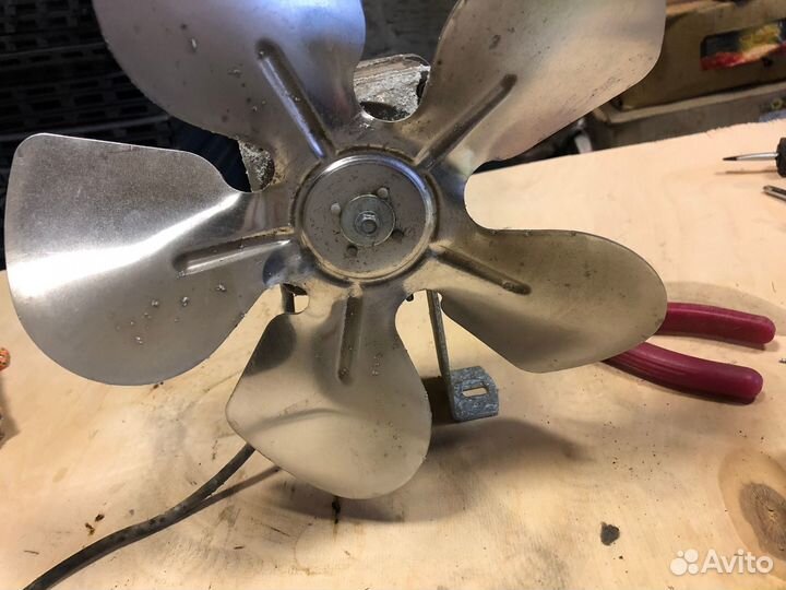 Холодильный компрессор