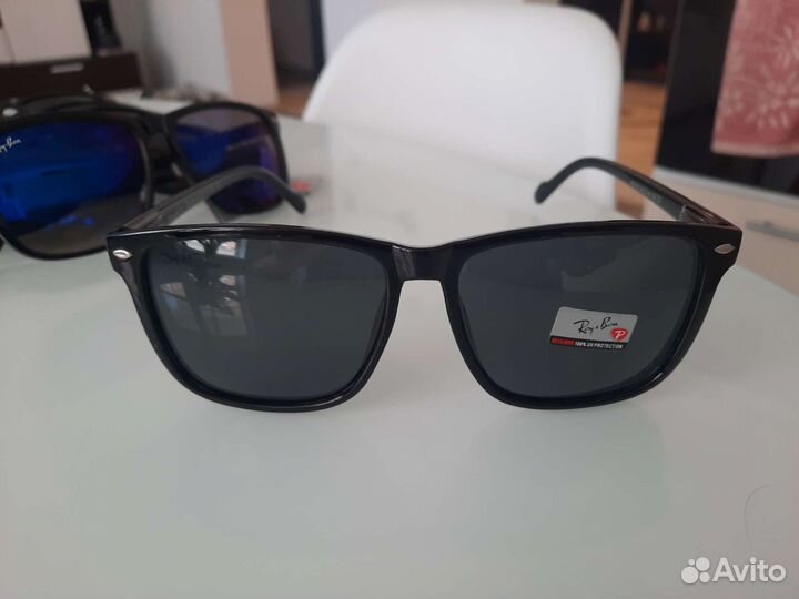 Солнцезащитные очки новые