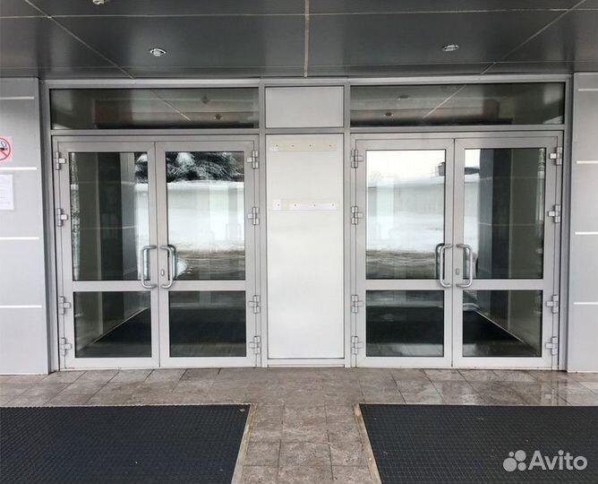 Двери новые