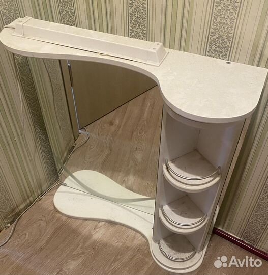 Зеркало шкафчик в ванную с подсветкой