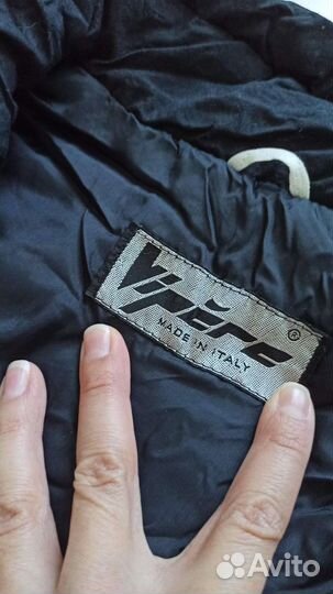 Горнолыжный комбинезон