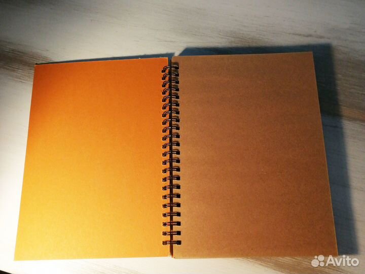 Скетчбук, планер и блокноты