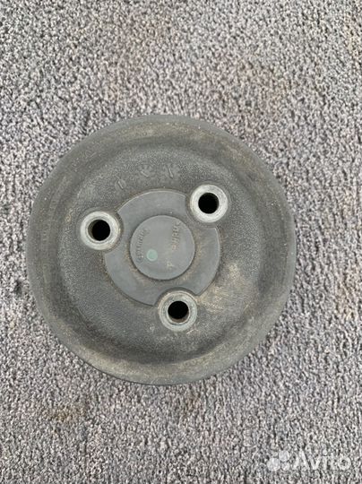 Шкив помпы Порше Кайен 4.8