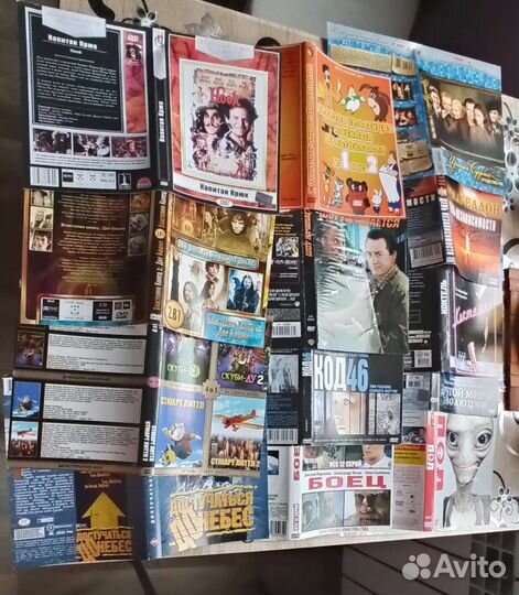 Фильмы на двд и VHS кассетах