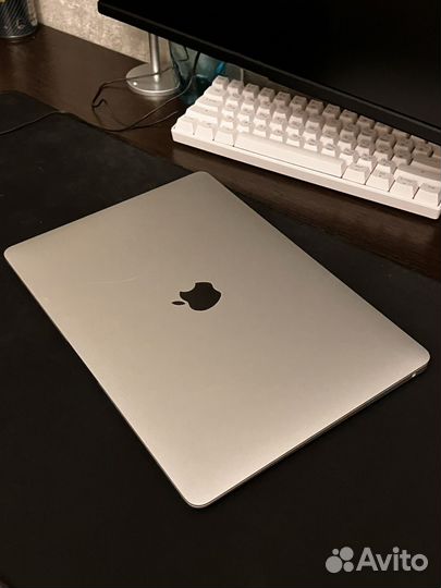 Apple MacBook air m1 8/256