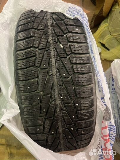 Nokian Tyres Hakkapeliitta 7 SUV 265/50 R20