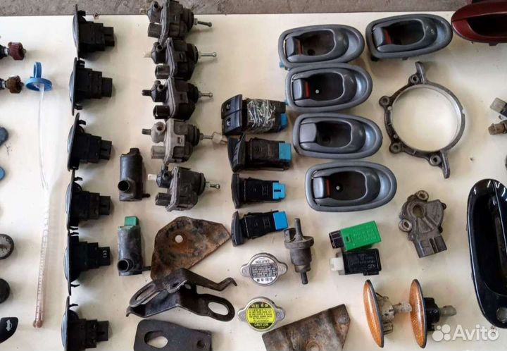 Всякую мелочь на Kia Spectra