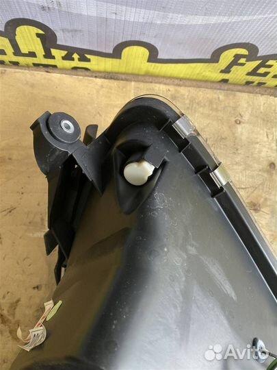 Фара левая Mercedes Benz S-class