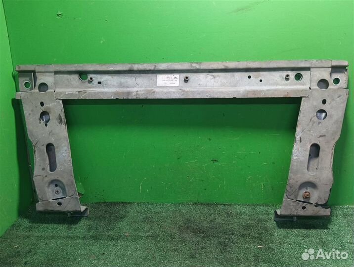 Подрамник передняя часть Renault Megane 2 (LM0C)