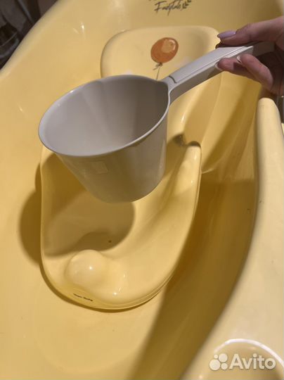 Ванночка для купания с подставкой