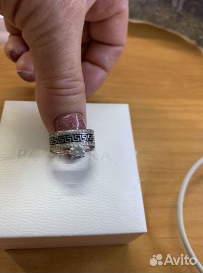 Серебряное кольцо