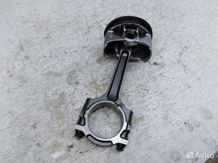 Поршень с шатуном Форд Focus 3