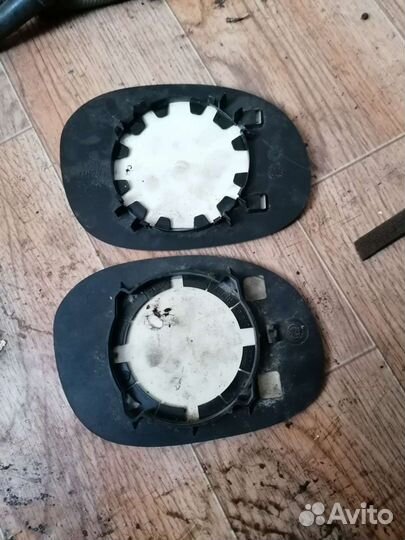 Зеркальный элемент пежо 206 левый механического зе