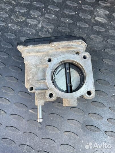 Дросельная заслонка toyota corolla