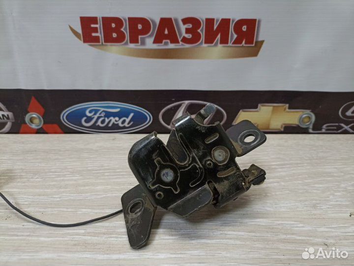 Замок багажника Mazda Demio DW3W B5 2000