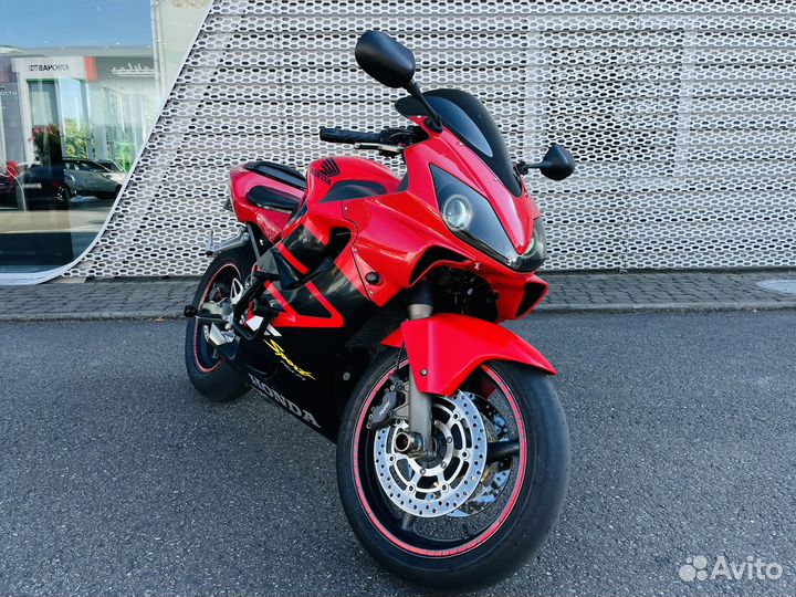 Продам Honda cbr 600 f4i