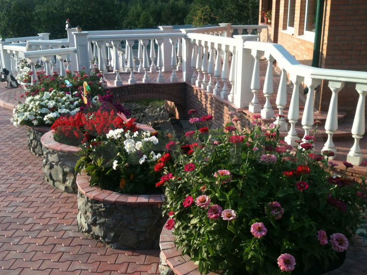 Коттедж 397 м² на участке 42 сот.