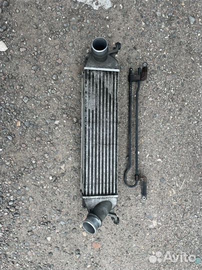 Интеркулер на Хёнда Гранд Старекс 2012 года