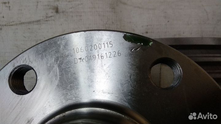 Ступица задняя подшипник VW Jetta 2010-2015 год