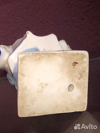 Фарфоровые статуэтки