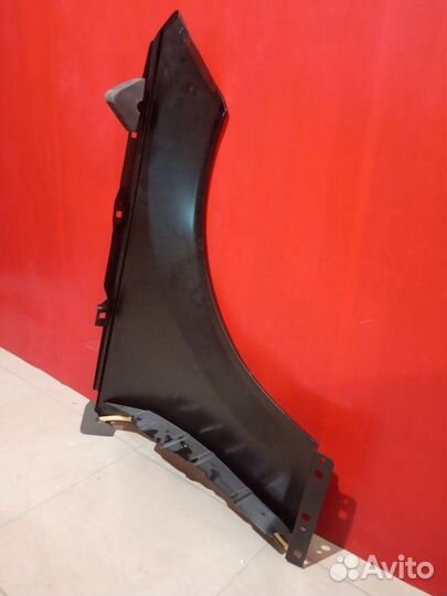 Крыло левое переднее левое Mercedes C-Class W204