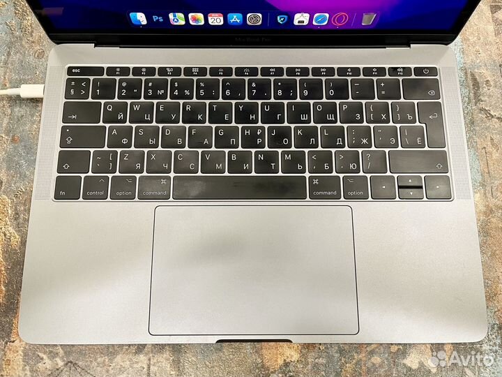 Ноутбук Apple MakBook Pro 13 2017