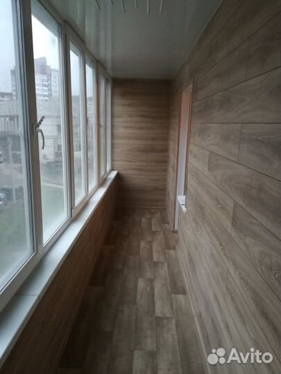 Отделка балкона