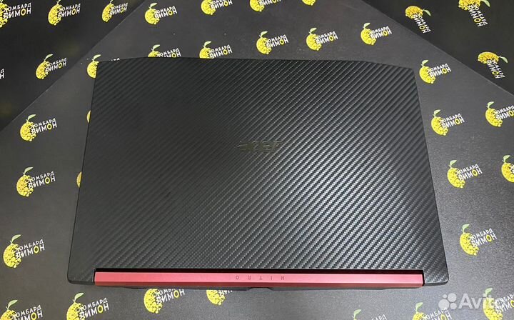 Acer Nitro 5 / i5-8300H / 1TB / 16GB / GTX 1050